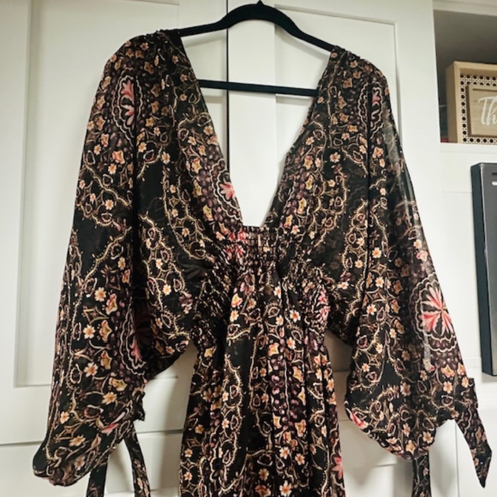 Misa Los Angeles Olivia Semi Sheer Chiffon Long Dress US Size M Never Worn!